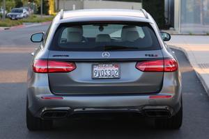 Mercedes-AMG E63 S Wagon 2018 usado de primera calidad, motor V8 biturbo de 603 hp. - Product Image 3