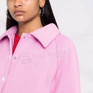 Veste d'université à boutons pression pour femmes avec style lycée et coupe sportive Veste d'université en coton mélangé pour femmes - Product Image 5