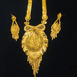 Conjuntos de joyas bañadas en oro de 24K - Product Image 1