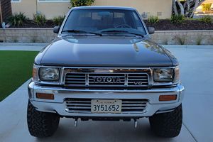 รถกระบะมือสองสภาพดี ปี 1989 รุ่น SR5 XtraCab เกียร์ธรรมดา 5 สปีด เครื่องยนต์ V6 ขับเคลื่อน 4 ล้อ - Product Image 4
