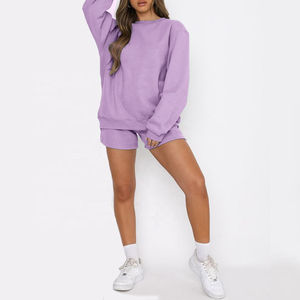 Ensembles de sweat-shirts pour femmes, tricotés en gros, à la mode, col rond, manches longues, couleur unie, ensemble haut et short décontractés - Product Image 3