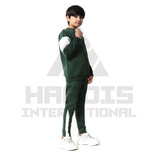 Chándal infantil hecho en Pakistán, conjunto de invierno de lana, ropa de calle, chándal infantil con logotipos personalizados - Product Image 6