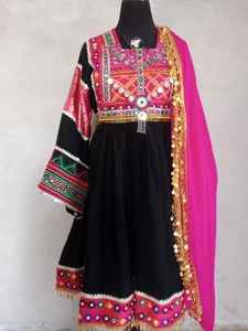 Fabricants de vêtements sur mesure en gros, robes vintage de style afghan, vêtements respirants à manches longues pour adultes et enfants - Product Image 2