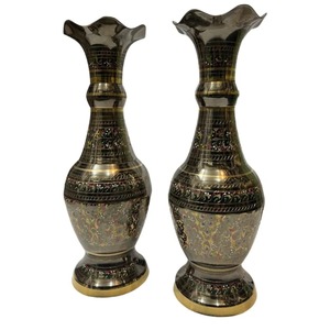Ensemble de vases à fleurs en laiton vintage, paire, émaillés à la main, gravés de motifs floraux, vase à bourgeons en métal, bord festonné orné, décoration de table pour la maison - Product Image 4