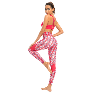 Ensembles de yoga de haute qualité pour la course à pied et le fitness, tenue de gymnastique, ensemble d'entraînement unique à impression numérique pour femmes - Product Image 5