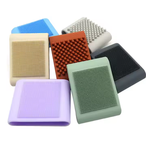 Силиконовая Массажная щетка для мытья головы с мягкой щетиной - Product Image 4