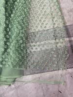 Tissu en filet mono de qualité supérieure - Filet mono doux de qualité supérieure avec broderie et travail de précision |   Rouleau de tissu pour vêtements de créateurs en gros