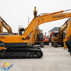 Excavadora Hyundai 225LC-9S de Segunda Mano en Perfecto Estado, Motor Cummins, Gran Oferta - Product Image 5