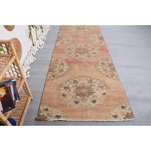 Alfombra Turca Vintage, Alfombra de Pasillo de 3.6x11 pies, Alfombra de Retazos Beige y Roja - Product Image 1