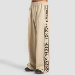 Pantalon StreetLine beige d'été - Design confortable et élégant - Product Image 4