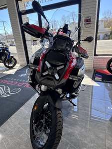 Moto tout-terrain double usage 1300cc Boxer Twin - Product Image 3