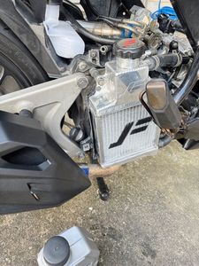 Radiateur en aluminium SUPERBIKE FLEX pour HONDA PCX 150 cc. année 2012-2020 garantie 1-an étanche Produit de Thaïlande - Product Image 5