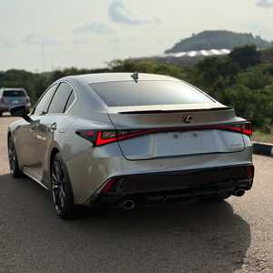 Lexus IS350 2023 d'occasion, en bon état - Product Image 2