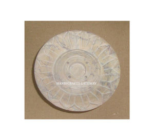 Support ou porte-encens en pierre savonneuse, fait main, de forme ronde, couleur naturelle, design créatif, pour la maison et les temples, décoratif. - Product Image 1