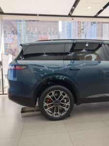 SUV Híbrido Enchufable 900, SUV Eléctrico Grande de 5 Puertas y 6 Plazas, Auto Eléctrico 900 para Adultos - Product Image 4