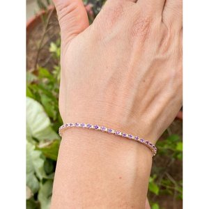 กำไลข้อมือเทนนิสทองคำ 14k ประดับอเมทิสต์และเพชร เครื่องประดับแฟชั่น - Product Image 5
