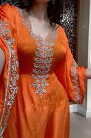 Robe de soirée / Kaftan de luxe 2025, style pakistanais vintage, 100% soie, sur mesure, élégante, longue, brodée de sequins