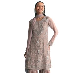 Traje de lavanda ligera Chinon Kurta Sharara con trabajo de bordado Moti para mujer Recepción de boda y traje de fiesta - Product Image 1
