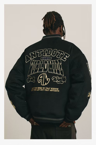 Veste de baseball en cuir à haute densité (GSM) très vendue, logo personnalisé brodé, style streetwear hip-hop ample, tendance, OEM - Product Image 5