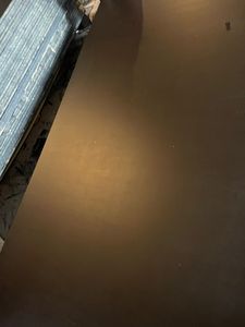 Tablero de chapa de melamina E0 negro marrón Vietnam contrachapado con película de 12mm de decoración moderna de alta calidad - Product Image 6