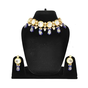 Ensemble de colliers de luxe pour femmes et filles, sertis de pierres Meenakari Kundan, plaqué or, bijoux de mariée et de haute joaillerie - Product Image 1
