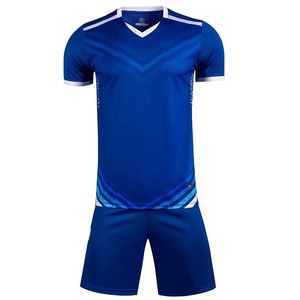 Ensemble de maillots de football personnalisés pour hommes adultes avec logo, couleurs, tailles, noms et numéros personnalisés - Uniforme de football respirant pour garçons - Product Image 1