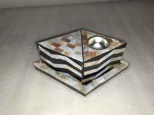 Elegant Luxury Bakhoor Set with Mother of Pearl Inlay Electric Candle Warmers for Decorative Usage - Product Image 5