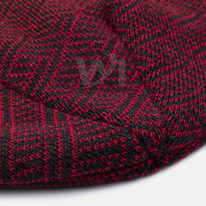 Gorros de Punto Ligeros con Diseño de Logotipo Personalizado al por Mayor, Gorros de Invierno Cálidos de Alta Calidad, Gorros de Jacquard - Product Image 4