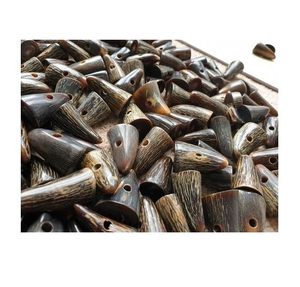 Bouton à bascule en corne de buffle poli à la main, écologique, design animal élégant, imperméable, cadeau d'affaires, artisanat naturel - Product Image 1