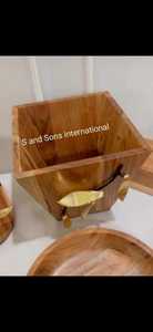 ชามเสิร์ฟผลไม้สไตล์อินเทรนด์ทำจากโลหะตกแต่งสวยงามโดย S และ Sons จากต่างประเทศ - Product Image 6