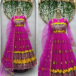 ล่าสุดสีม่วง Georgette เย็บปักถักร้อย Aanarkali ชุดลําดับ Dupatta ในอัตราการขายส่งโดยรอยัลส่งออกอินเดีย - Product Image 6