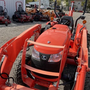 Pour Kubota BX23S Mini tracteur 4WD pompe à roue et composants de noyau d'engrenage pour l'agriculture disponibles à la vente pour la série Kubota BX - Product Image 4