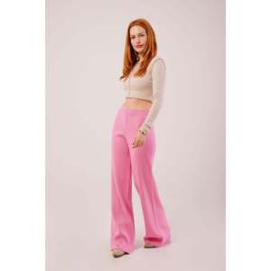 Pantalon rose tricoté en gros avec taille haute côtelée, respirant et à jambes larges - Product Image 6
