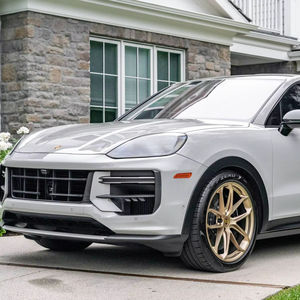 Cayenne Turbo GT 2024, V8 biturbo de 650 ch, freins en céramique composite, non modifié - Product Image 1