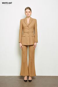 Prêt à expédier des pantalons pour femmes légèrement évasés Hana pantalons évasés lin tissu de haute qualité ensemble pour femmes blanc fabriqué au Vietnam - Product Image 2