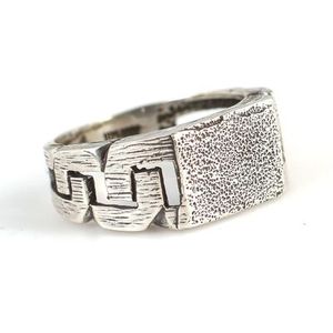 Anillo de Plata de Ley 925 para Hombre, Corte Esmeralda, Patrón Geométrico Rectangular, Sin Piedras, Cadena para Uso Diario, Bañado en Rodio - Product Image 3