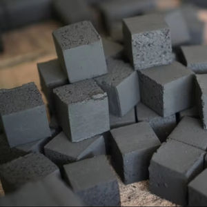 Briquettes de barbecue à motif coquille de noix de coco et charbon de bambou pour chicha et narguilé, fabriquées avec de la sciure de bois ID - Product Image 1