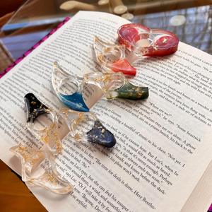 Support de page de livre en résine, poignée pour les doigts, accessoire de lecture durable et confortable, parfait pour les livres, les documents d'étude, les journaux et les romans - Product Image 3