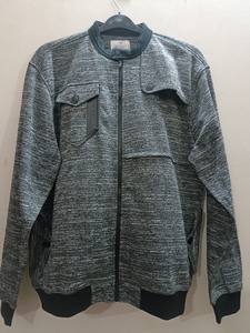 Vente en gros de vestes universitaires en coton avec logo personnalisé pour hommes Manteau Letterman décontracté à manches longues du Bangladesh - Product Image 2