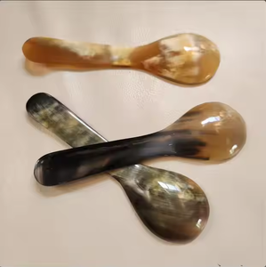 Cuillère à corne artisanale élégante, ustensile de salle à manger naturel, durable et élégant par cerscent crafts - Product Image 3
