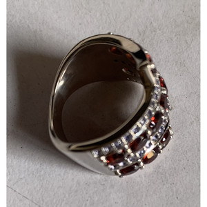 Anillo de Plata de Ley 925 Shah Gems para Mujer con Topacio Blanco Natural y Espinela Negra, Bañado en Rodio, para Uso Diario - Product Image 4