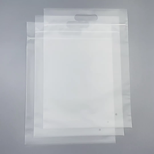 Impression de logo personnalisé de haute qualité Pe sac de vêtements en plastique fermeture à glissière poly sacs d'emballage personnalisés pour pochette de vêtements Vietnam - Product Image 3
