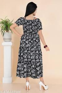 Robe en coton indien à imprimé floral pour femmes, tenue de fête d'été style bohème, cadeau personnalisé - Product Image 4