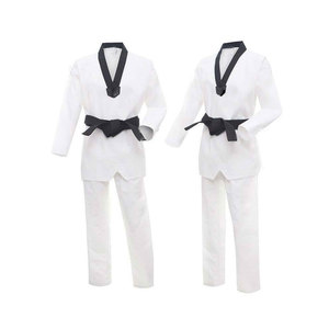 Uniforme de Taekwondo Robuste, Respirant et Léger pour les Séances d'Entraînement Intenses, Tissu 100% Coton Durable et Longue Durée - Product Image 1
