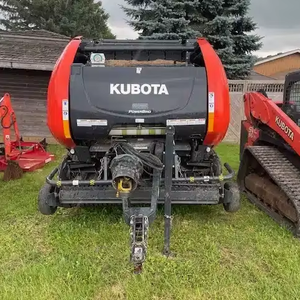 Presse à foin ronde Kubota BV4160 équipement agricole d'occasion avec moteur et composants du noyau du moteur - Product Image 5