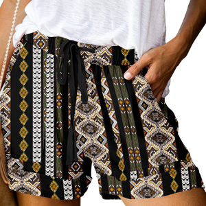 Short basique Mix-and-match Superposition Short de plage pour femme Short à finition lisse Style de plage ludique Vêtements de plage de tous les jours Fonctionnel - Product Image 1