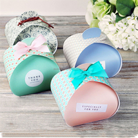 Boîtes cadeaux personnalisées en carton recyclable faites à la main avec gaufrage pour les faveurs de mariage, les chewing-gums et les sushis - Service OEM