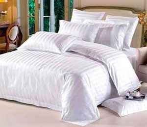 Juego de sábanas a rayas de algodón blanco Premium con fundas de almohada suave y cómoda ropa de cama de lujo de calidad de Hotel para hospitalidad en el hogar - Product Image 1