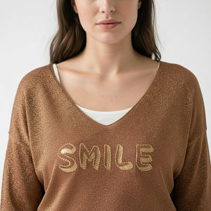 Camiseta informal de manga larga con cuello en V, diseño de sonrisa y lurex - Product Image 2
