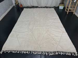 Hermosa alfombra 7x10 blanco Beni Mrirt alfombra peluda marroquí hecho a mano lana sólida área maravillosa bereber comedor alfombra - Product Image 3